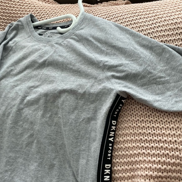 Grey Dress - Picture 4 of 4